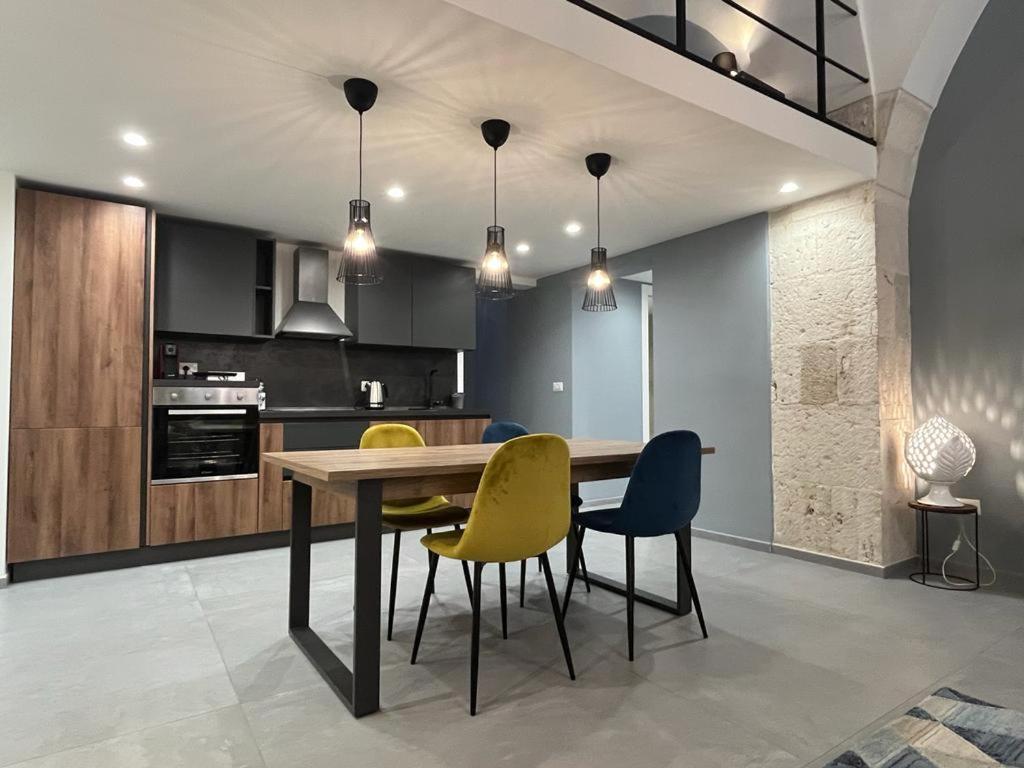 בארלטה San Giacomo Loft Apartment מראה חיצוני תמונה